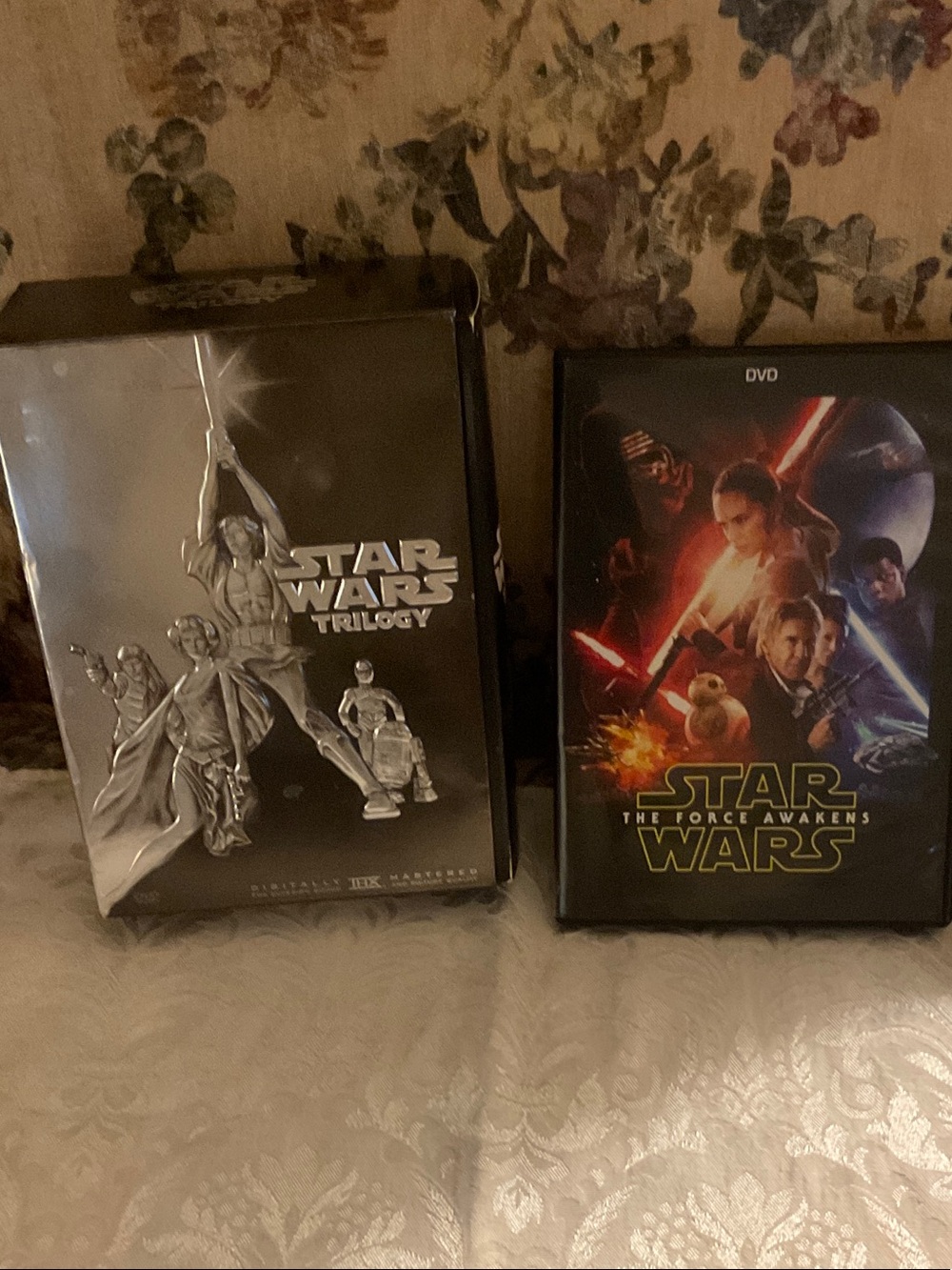 COLLECTORS DVD COLLECTION, ORIGINAL TRILOGY SET, PLUS THE FORCE AWAKENS.